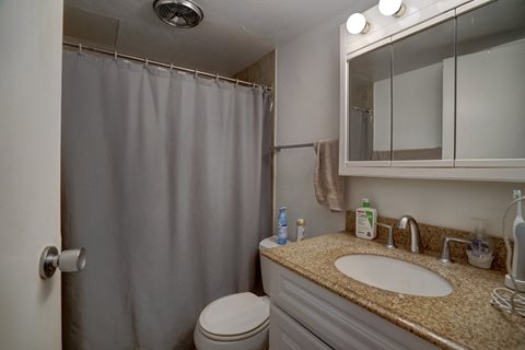 Surf and Surfside apartments and townhomes in Downtown Madison, WI. Fully Furnished, studio, one bedroom, 2 bedroom. Lake views. Managed by Wisconsin Management Company